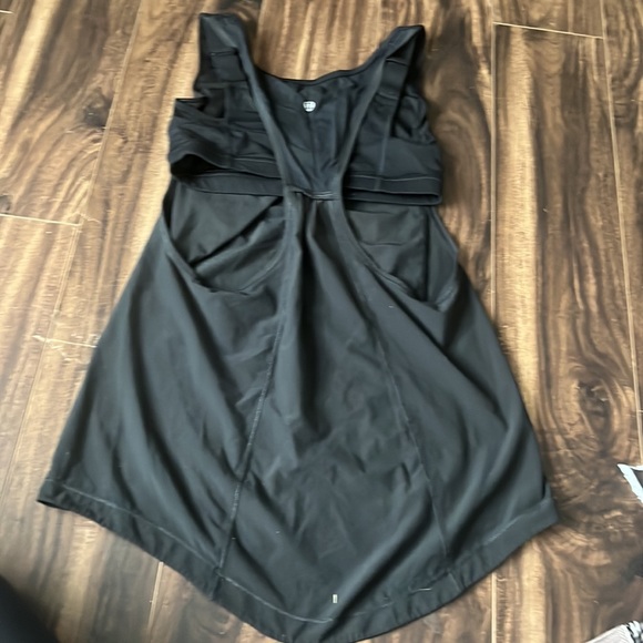 Black lululemon top - Picture 2 of 2